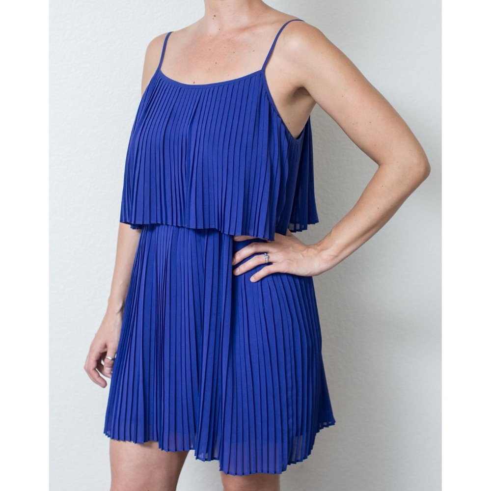 Forever 21 Navy Pleated Mid-Length Dress